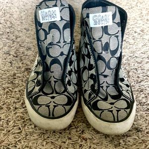 Coach shoes size 7 1/2